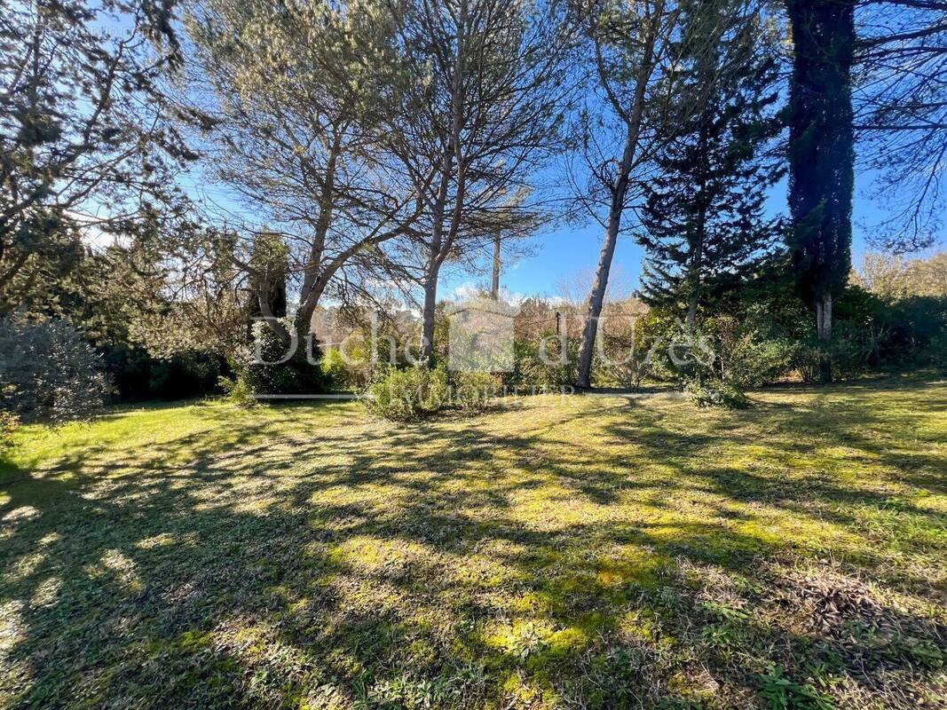 Photo 1 - Terrain à UZES