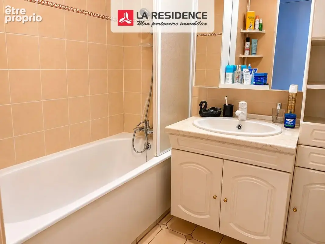 Appartement 3 pièces 63 m² à vendre à Velizy-Villacoublay (78140) - photo 5