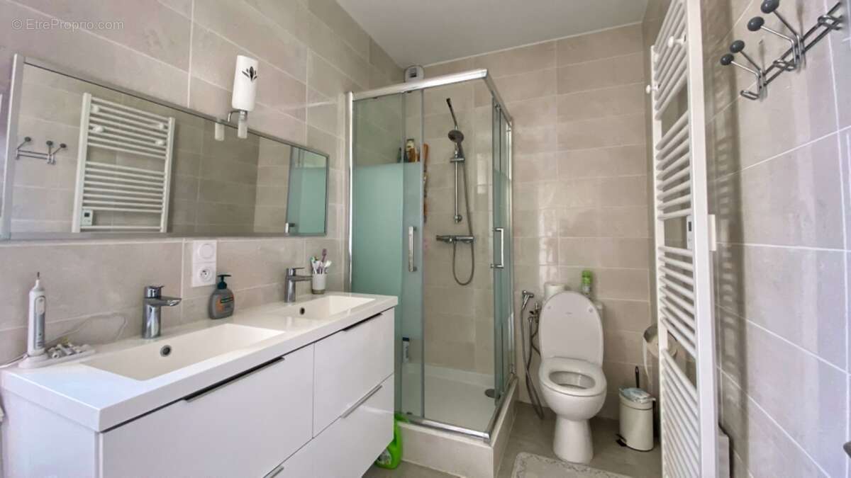 Maison à LA MURETTE