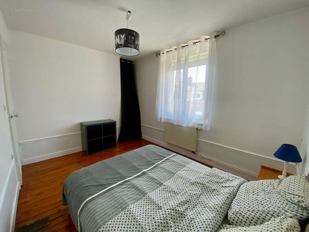 Maison à SAINT-QUENTIN