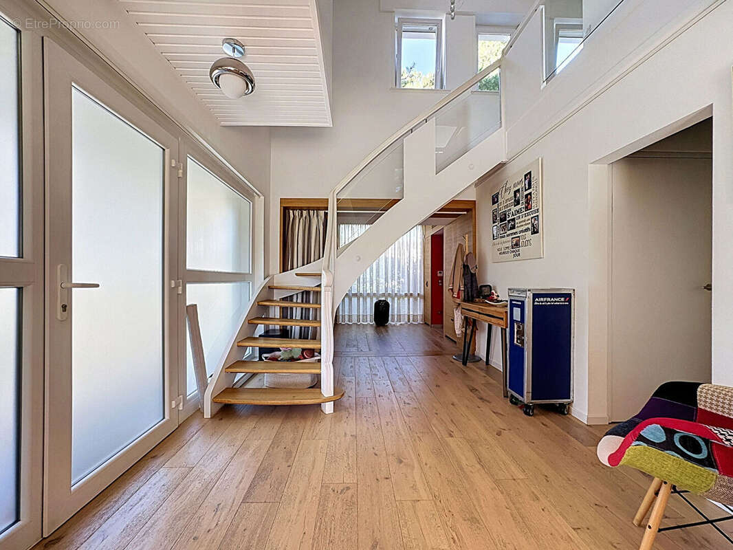 Nouveauté ORIGAMI en EXCLUSIVITÉ à LINGOLSHEIM - Maison d'architecte de standing - photo 12
