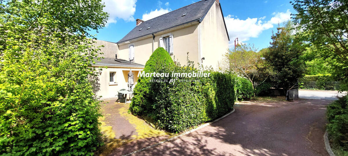 Maison à PRUILLE-LE-CHETIF