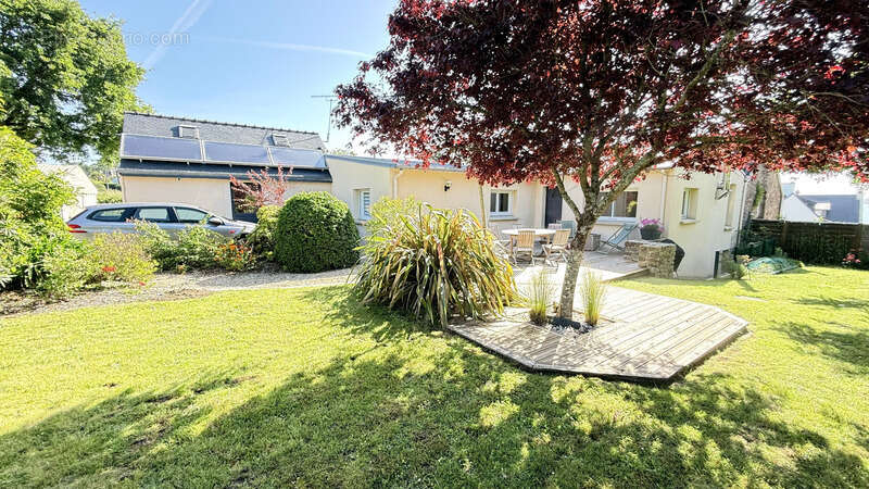 Maison à LARMOR-BADEN