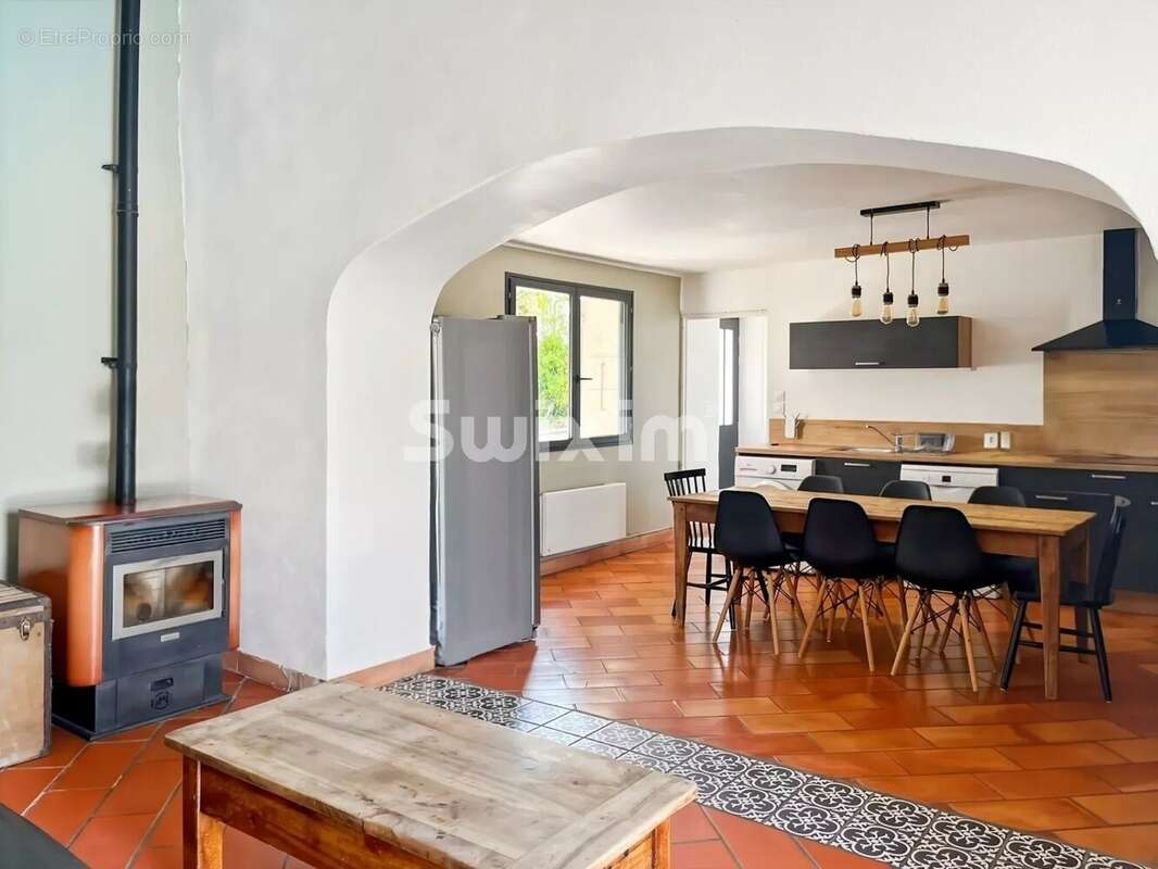 Maison à CLEON-D'ANDRAN