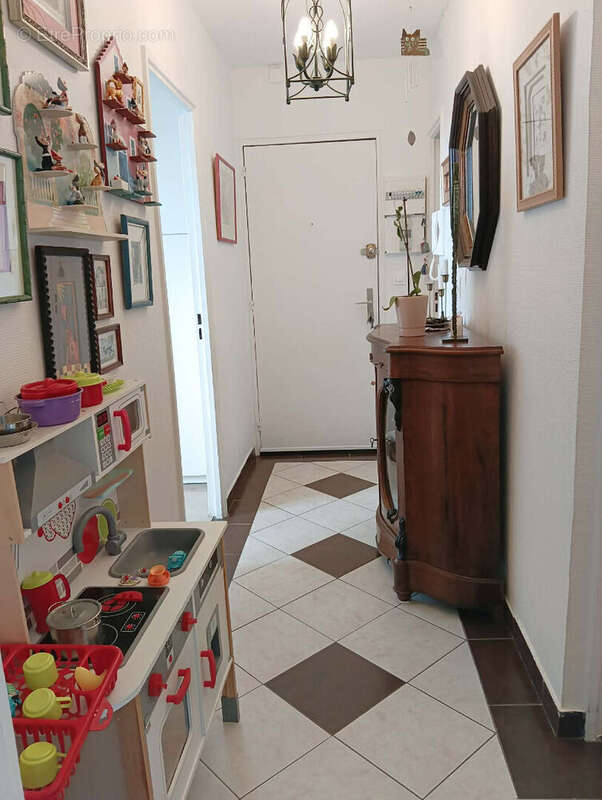 Appartement à ELANCOURT