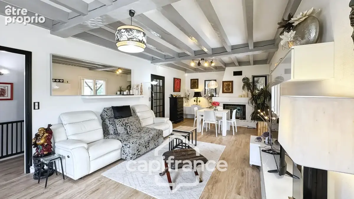 CASTETS 40  – Maison rénovée de 123 m² avec T1 indépendant, sous-sol aménageable de 100 m² et jardin paysagé - photo 8