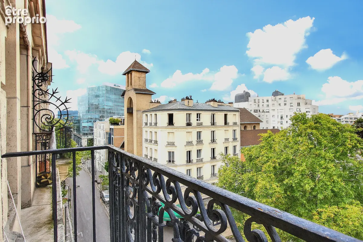 À vendre : Appartement 2 pièces avec vue dégagée à Paris  14 - photo 2