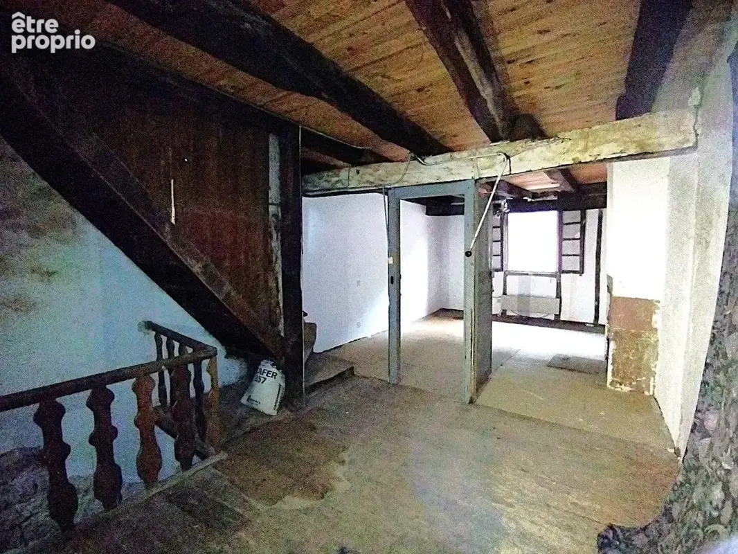Villecomtal - maison de village 106m² - photo 9