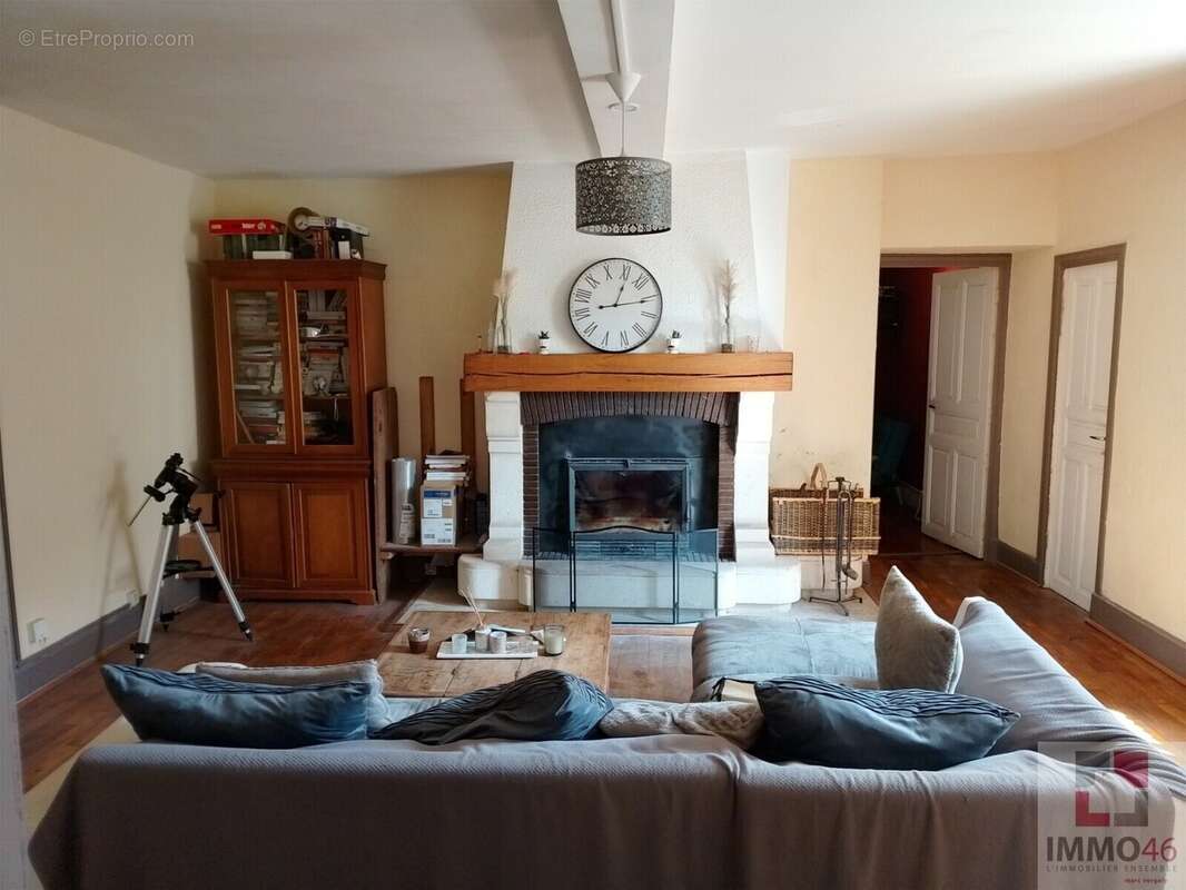 Maison à FRAYSSINET