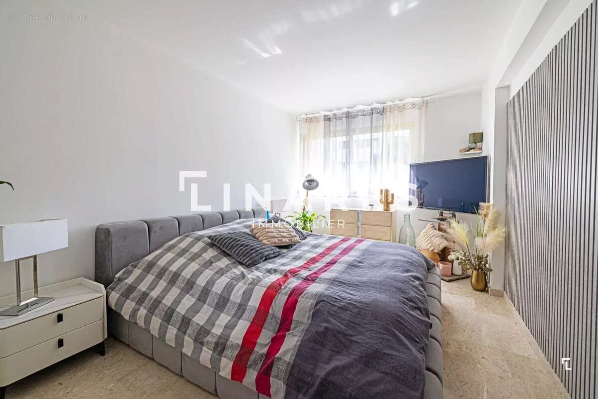 Appartement à MARSEILLE-9E