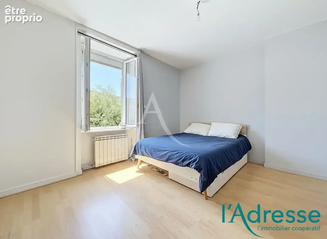 Maison de ville à vendre Ernée centre-ville 76 m², terrasse - photo 7