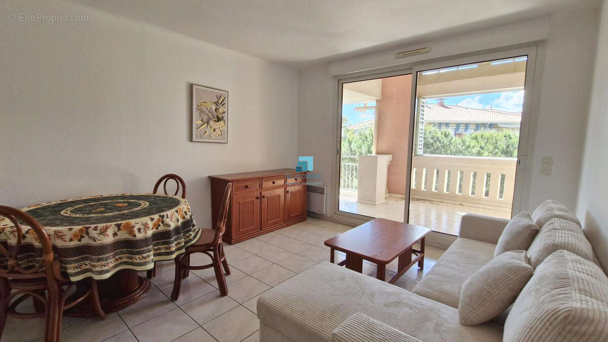 Appartement à FREJUS