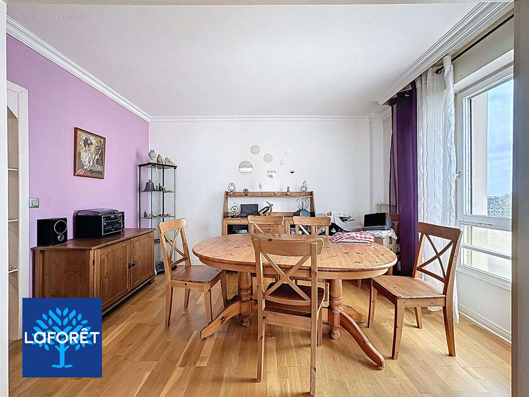 Appartement à EVRY