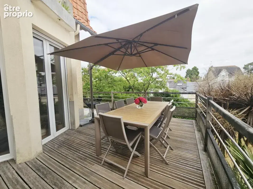 REPUBLIQUE Grande maison familiale - photo 7