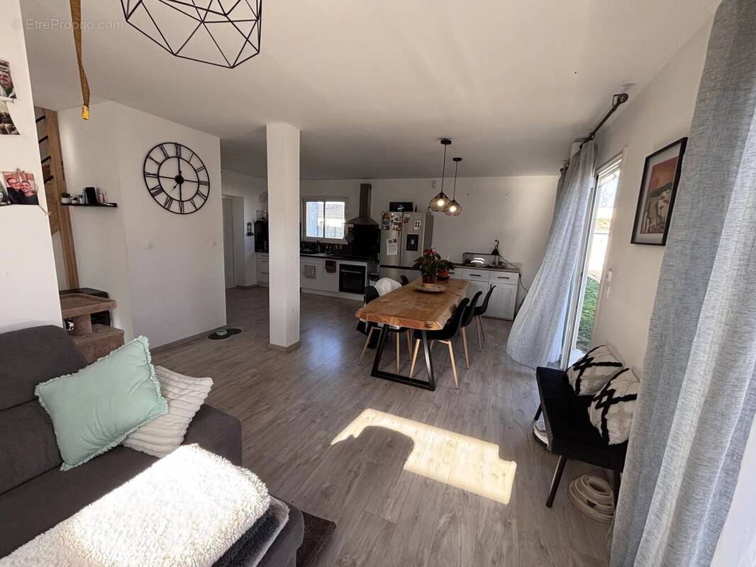 Maison à SAINT-JEAN-DU-FALGA