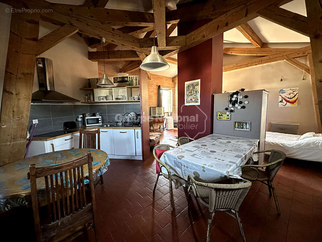 Appartement à NIMES