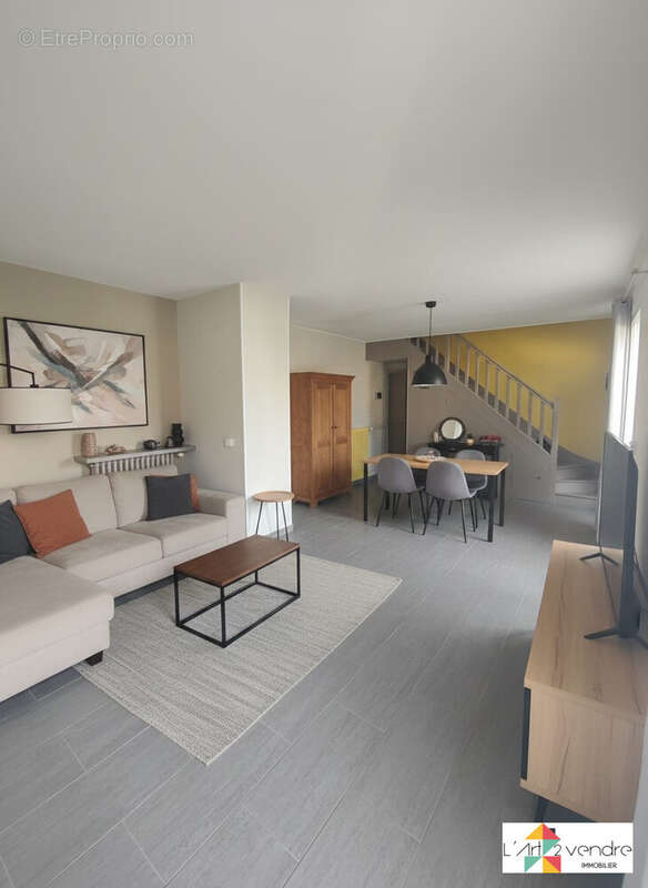 Maison 116 m² à Aulnay-Sous-Bois  - photo 8