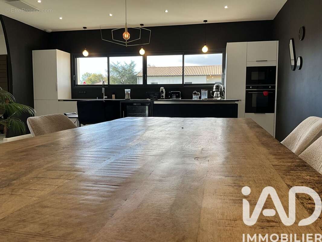 Photo 6 - Maison à ITEUIL