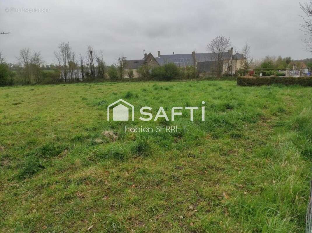 Photo 2 - Terrain à AGY