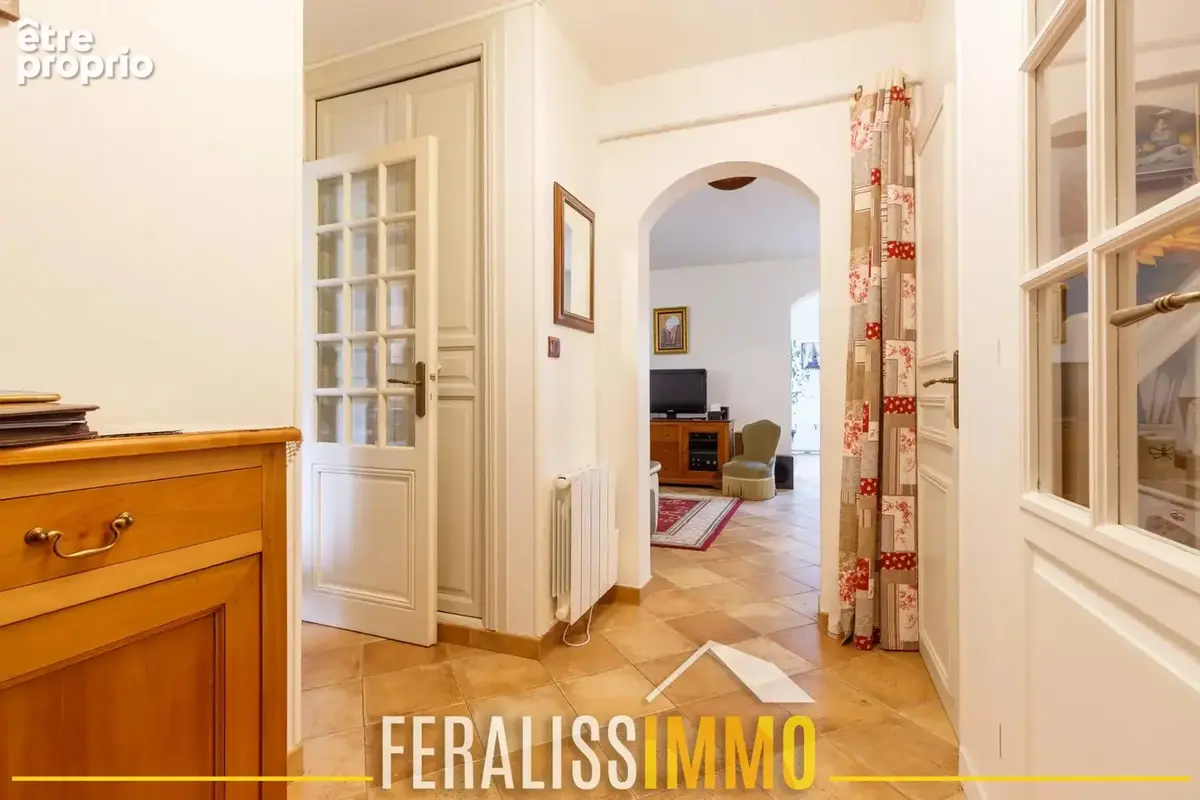 Chaleureuse maison 3 chambres et 1 bureau avec superbe jard - photo 2