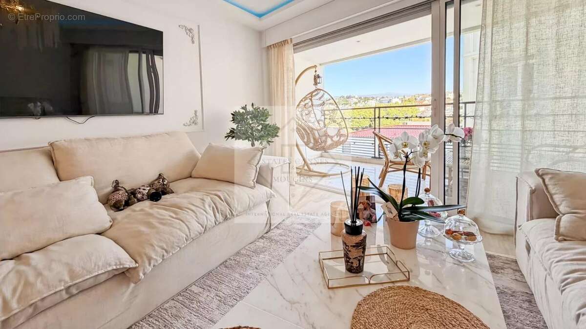 Appartement à CANNES