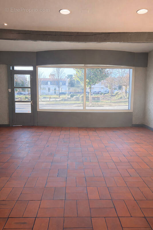 Commerce à MONT-DE-MARSAN