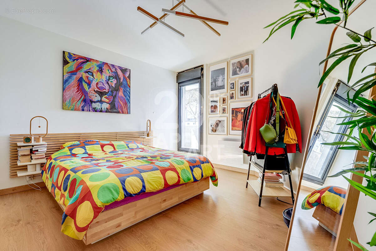 Appartement à PARIS-20E