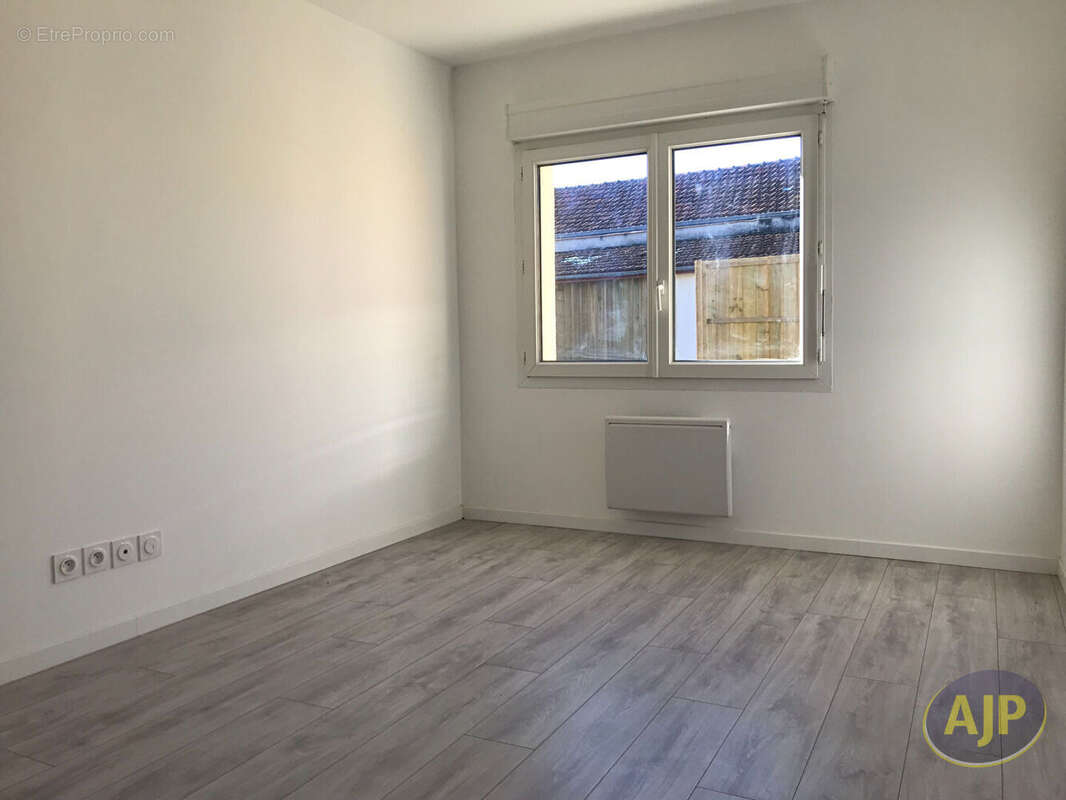 Maison à LESPARRE-MEDOC