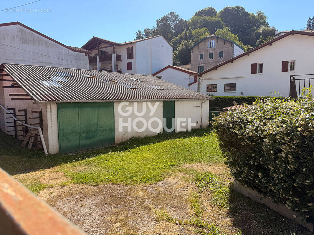 Parking à HENDAYE