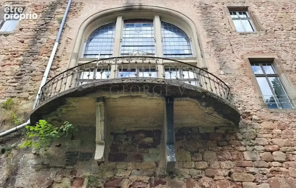 Chateau historique en nid d'aigle - photo 2