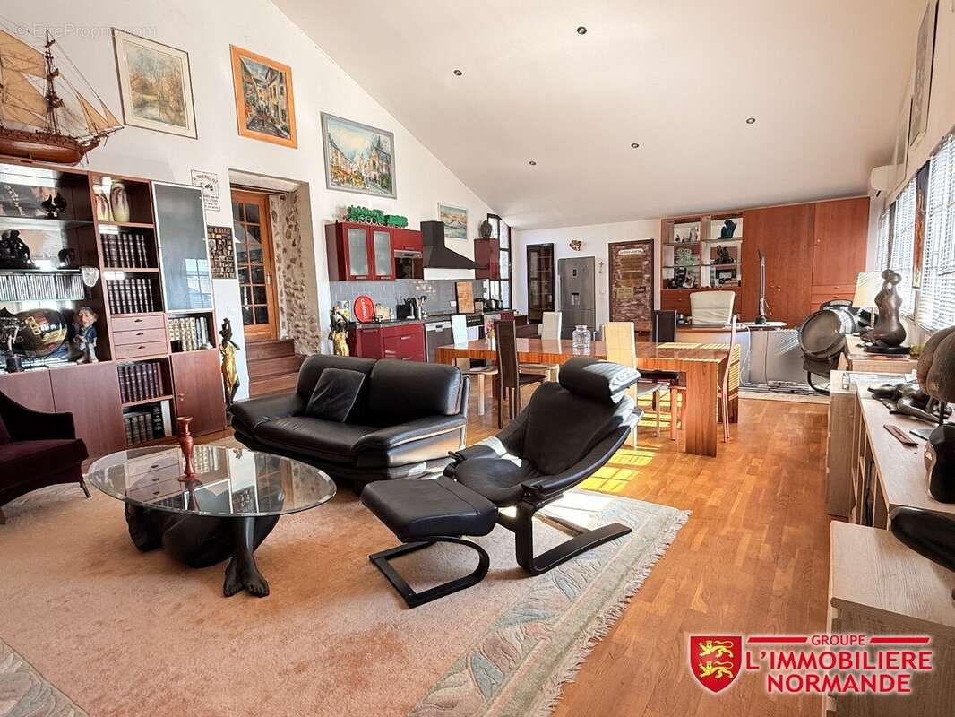 Maison à PACY-SUR-EURE