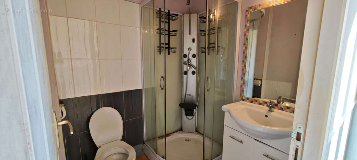 Grand appartement T4 avec extérieur et garage véhicule - photo 12