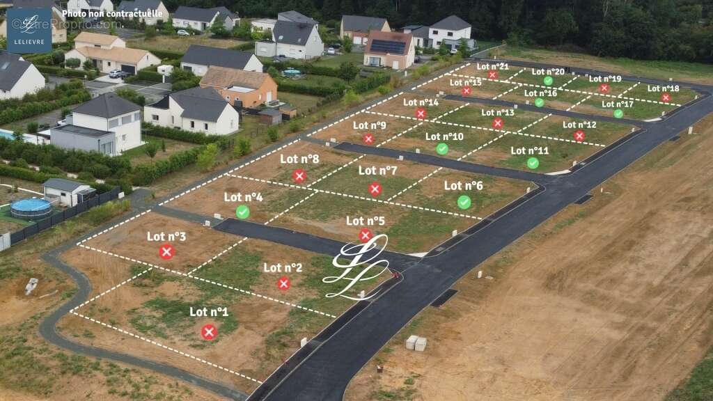 Terrain à SAINT-SATURNIN