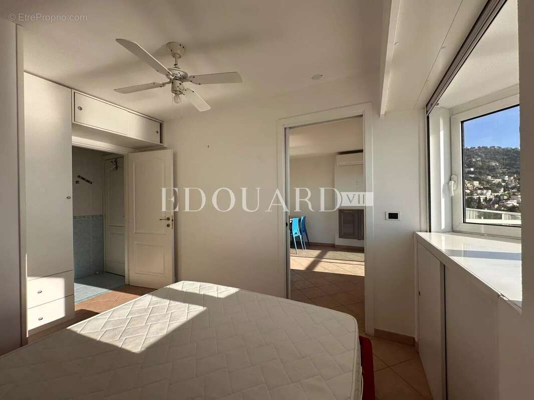 Appartement à ROQUEBRUNE-CAP-MARTIN