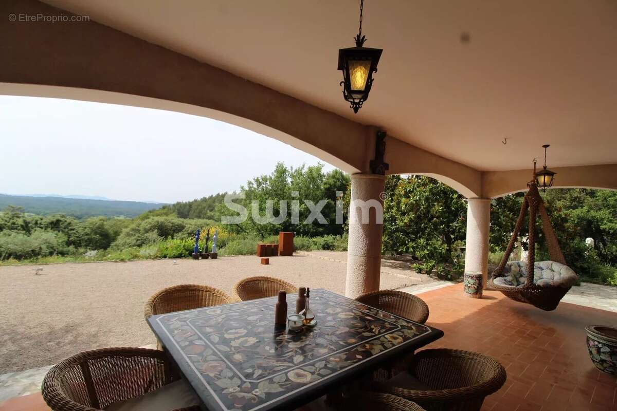 Belle bastide provençale avec panorama - photo 5