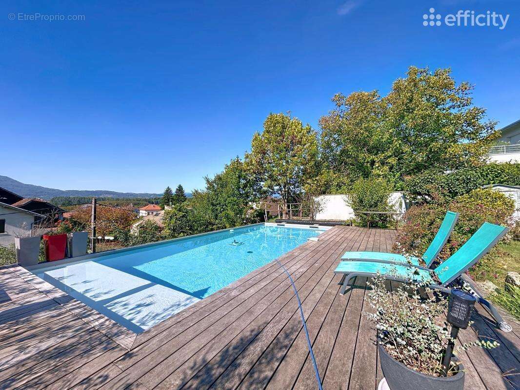 Maison à SAINT-QUENTIN-SUR-ISERE