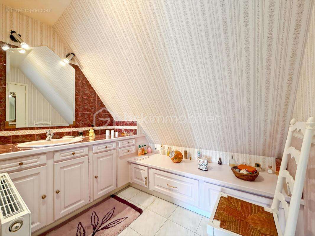 Maison à SAINT-DENIS