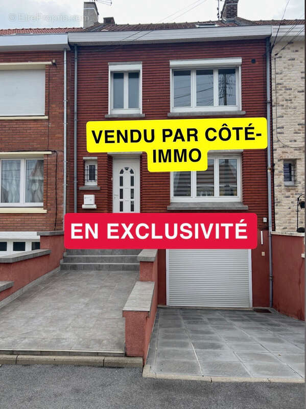 Maison à AUBY