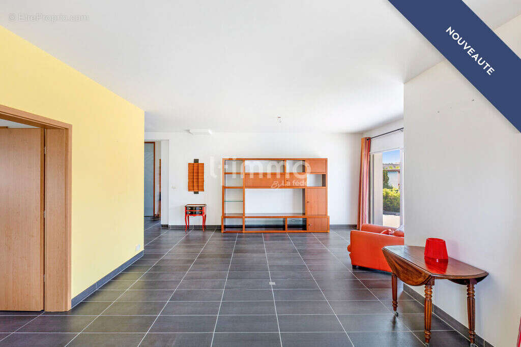 Villa avec piscine, parc paysager et prestations premium. Kembs - photo 10