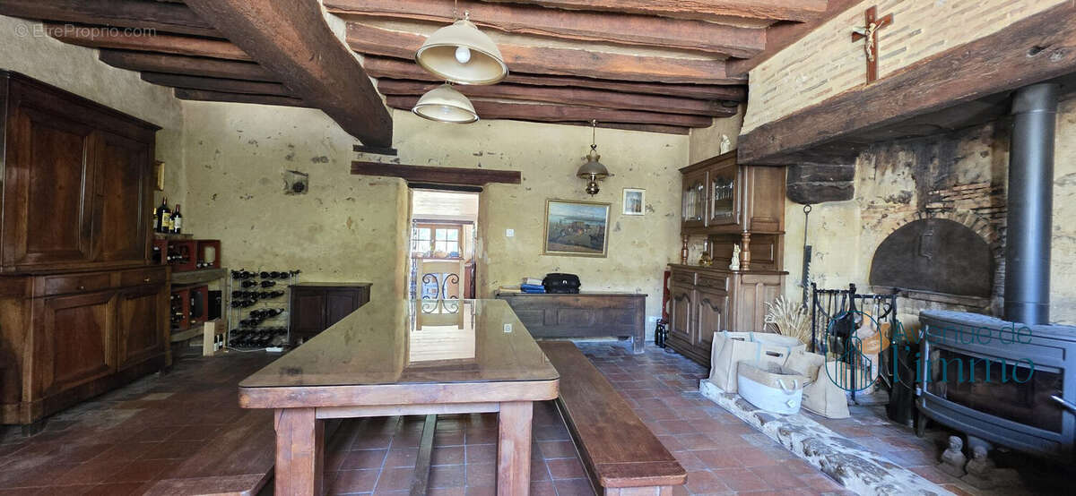 Maison 369 m² à Chemire-Sur-Sarthe  - photo 6
