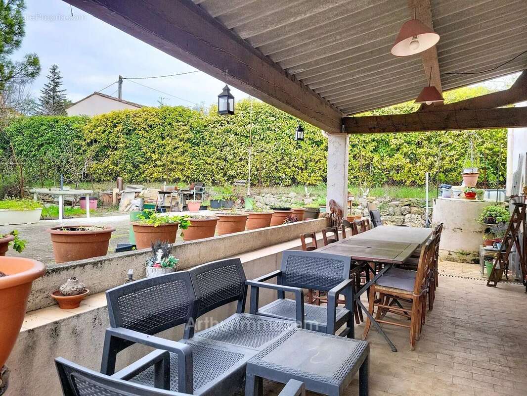 Maison à MOUANS-SARTOUX