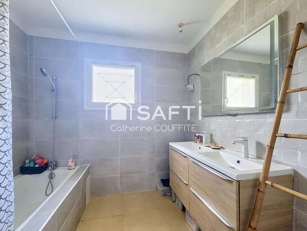 Maison 122 m² à Langon  - photo 8