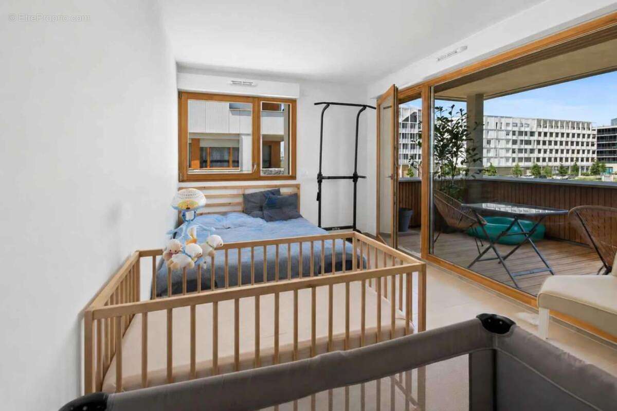 Appartement à BUSSY-SAINT-GEORGES