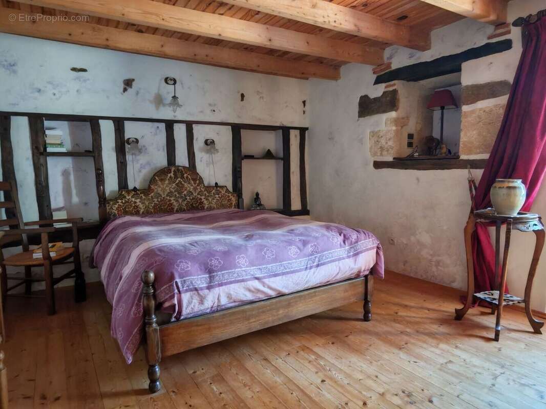 Grands volumes pour cette maison périgourdine sur 1 hectare de terrain - photo 8