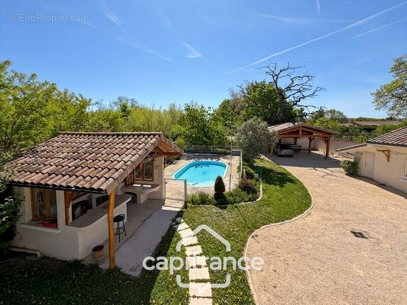 Maison à EPINOUZE