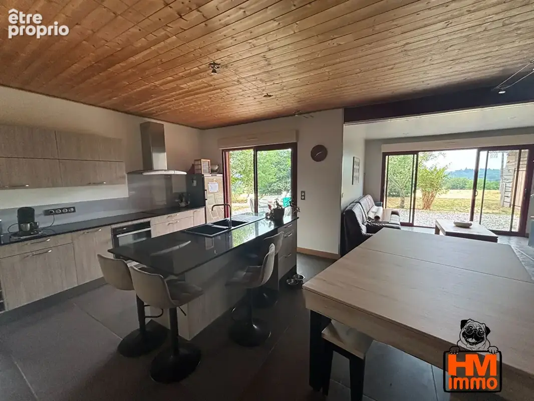 Maison 5 pièces 155 m² à vendre à Saint-Yrieix-La-Perche (87500) - photo 3