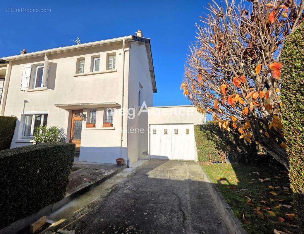 Maison à OUISTREHAM