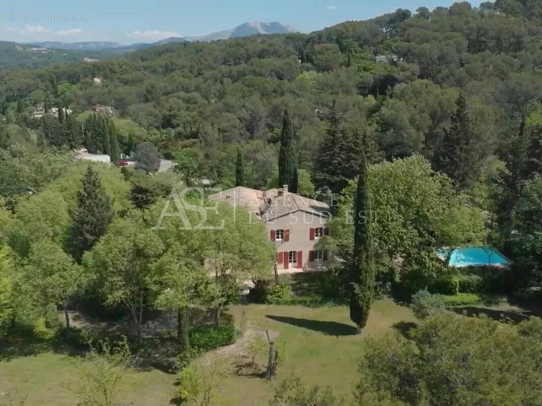 Maison à AIX-EN-PROVENCE