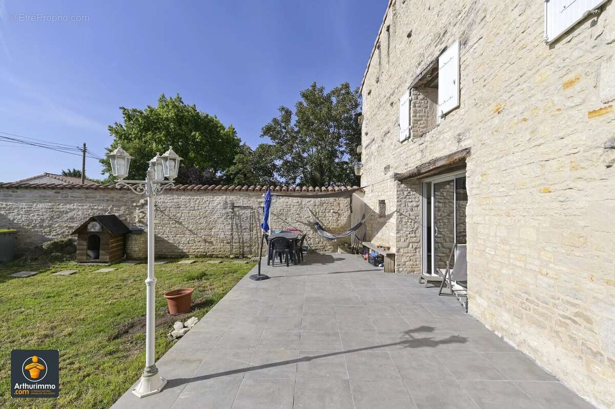 Maison à VALLANS