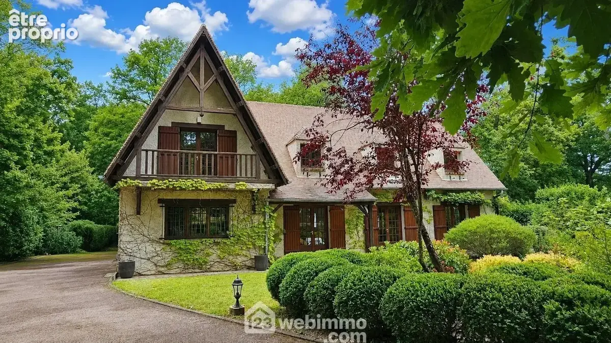 Venez découvrir cette belle maison de 197 m² en lisière de forêt. - Maison à MILLY-LA-FORET